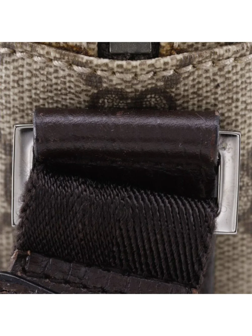 Gucci GG Supreme Canvas Brown Shoulder Bag